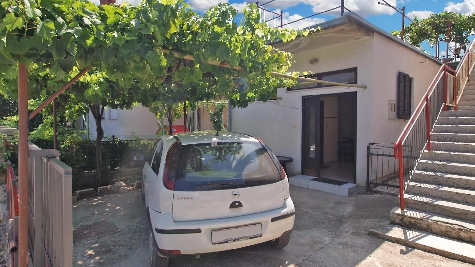 Apartment Ferienwohnung Fuer 3 Personen Ca 35 Qm In Pula, Istrien Istrische Riviera